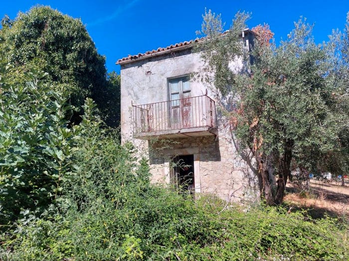 Casa bilocale in vendita in Contrada Le Piane, Abbateggio