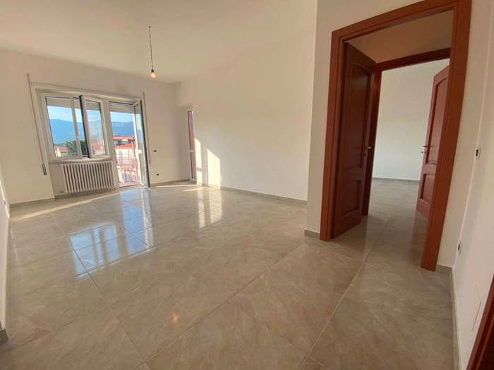 Appartamento quadrilocale in vendita in Via Arnale Rosso, Centro, Fondi