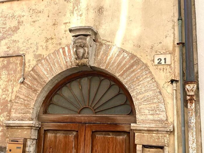 Casa quadrilocale in vendita in Via Gargattoli, Centro Storico, Pesaro