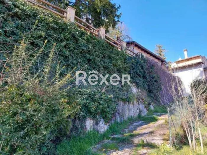 Casa quadrilocale in vendita in Via Trieste, Centro, Rocca di Botte