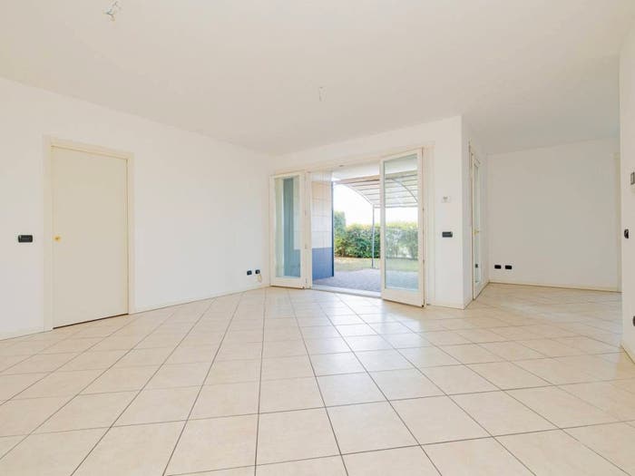 Appartamento bilocale in affitto in Via Luigi Rigamonti, Centro, San Fermo della Battaglia