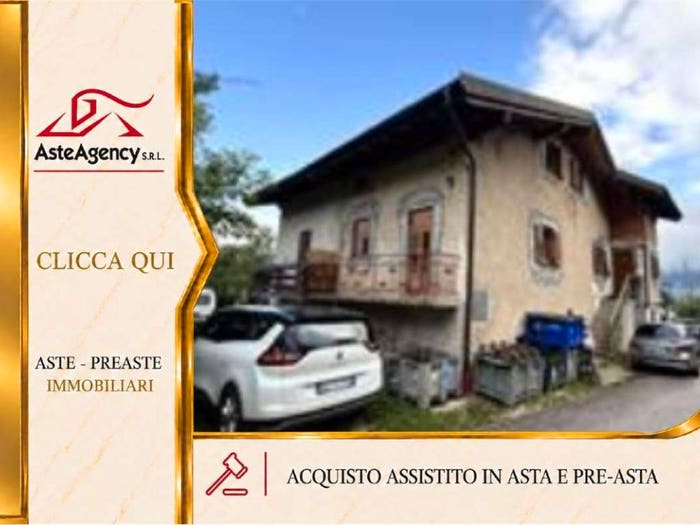 Casa quadrilocale in vendita in Localita' Quaere Via per Vezzena, Levico Terme