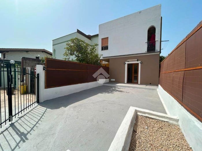 Casa trilocale in vendita in Via Ponentino, La Maddalena, Capoterra