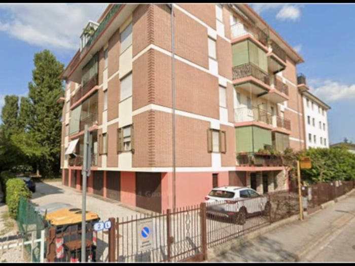 Appartamento quadrilocale in vendita in Via Carlo Crivelli, San Bellino San Filippo Neri, Padova