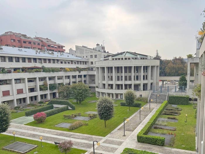 Appartamento con 5 locali in vendita in Via Don Luigi Sturzo, Parco, Monza