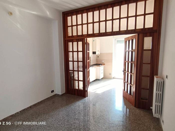 Appartamento con 5 locali in vendita in Via dei Velini, Centro, Macerata