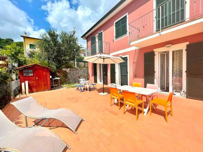 Casa con 6 locali in vendita in Via Viano, Rebocco La Chiappa, La Spezia