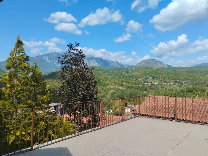 Casa con 6 locali in vendita in Via Sant'Antonio, Centro, Colli a Volturno