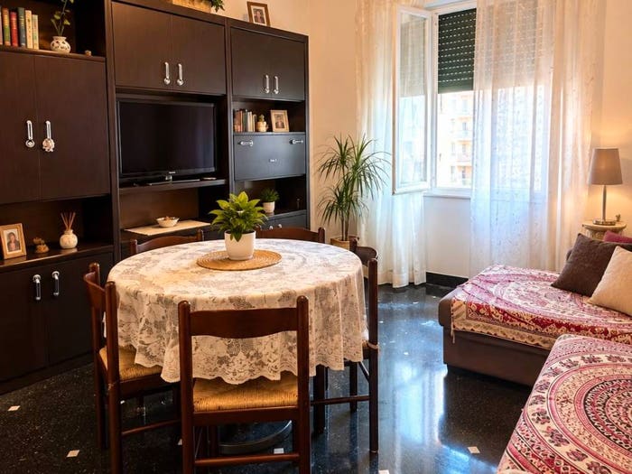 Appartamento quadrilocale in vendita in Via Murcarolo, Nervi, Genova