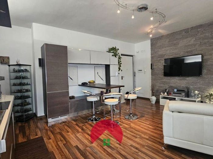 Appartamento trilocale in vendita in Via Enrico Fermi, Centro, Matera