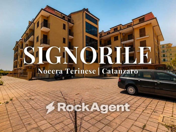 Appartamento bilocale in vendita in Via Cavour, Nocera Scalo, Nocera Terinese