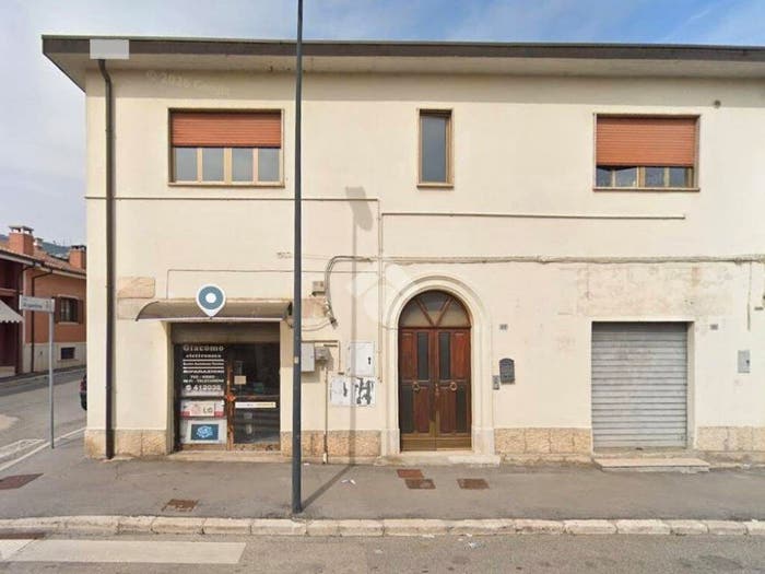 Casa con 6 locali in vendita in Via Napoli, Centro, Avezzano