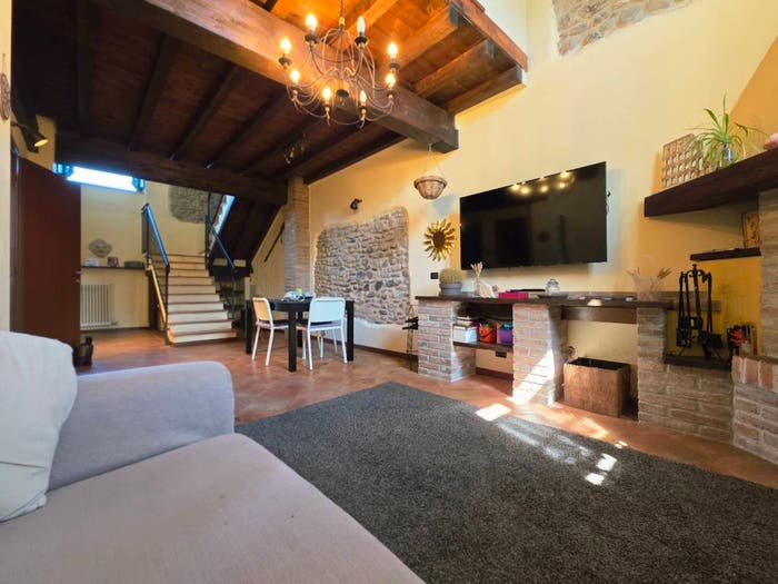 Appartamento trilocale in vendita in Strada Bergamino, Collecchio