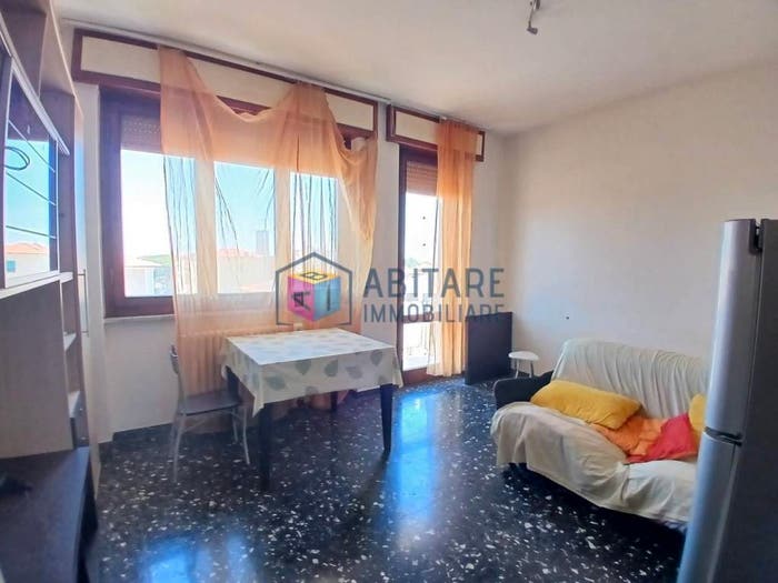 Appartamento con 5 locali in vendita in Viale Francesco Petrarca, Ospedale Stazione, Livorno