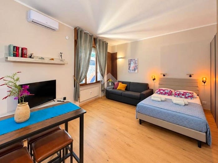 Appartamento monolocale in vendita in Via XX Settembre, Quadrilatero, Genova