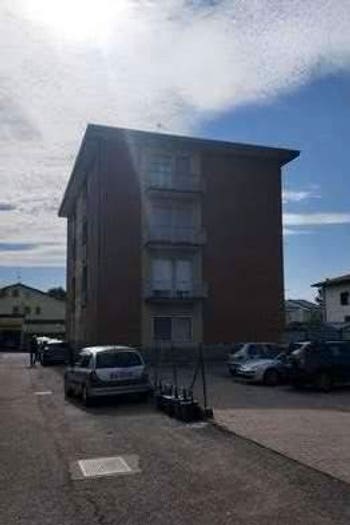 Appartamento trilocale in vendita in Via Firenze, Oggiona Santo Stefano, Oggiona con Santo Stefano