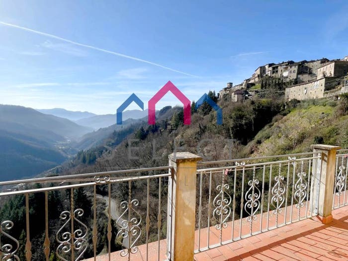 Appartamento quadrilocale in vendita in Tereglio, Coreglia Antelminelli
