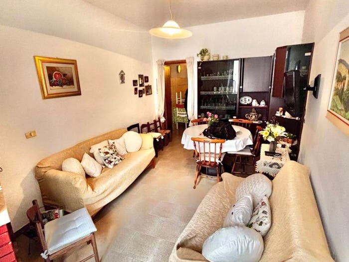 Casa con 5 locali in vendita in Via Giorgio Asproni, Illorai