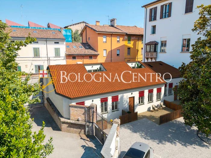 Appartamento quadrilocale in vendita in Via Antonio Bertoloni, Irnerio, Bologna