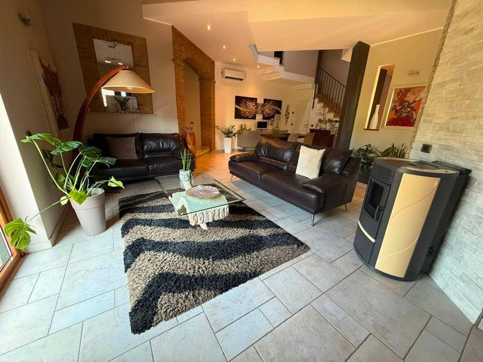 Casa con 5 locali in vendita in Via Andrea Ponti, Centro, Fara Gera d'Adda