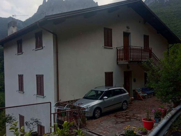 Appartamento trilocale in vendita in Via Roma, Valtorta