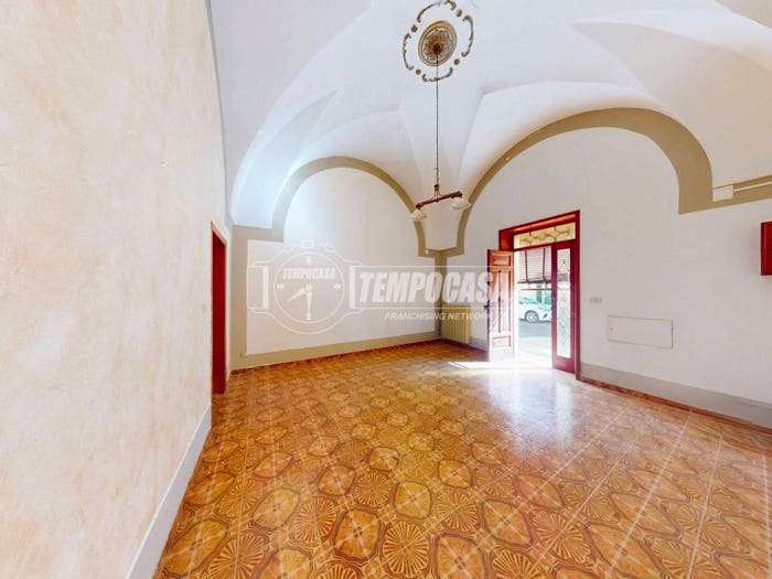 Casa quadrilocale in vendita in Via Circolone, Maglie