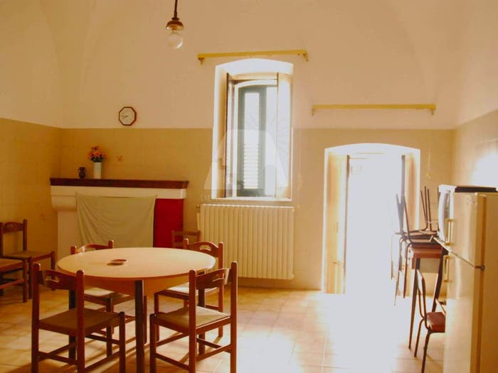 Casa con 6 locali in vendita in Via Lecce, Miggiano
