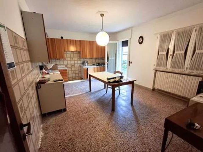 Casa con 6 locali in vendita in Via Zermanese, Dosson, Casier