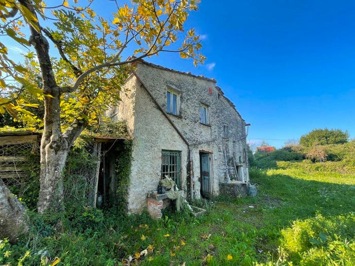 Casa trilocale in vendita in Via Provinciale Guercio, Pugliola Solaro, Lerici