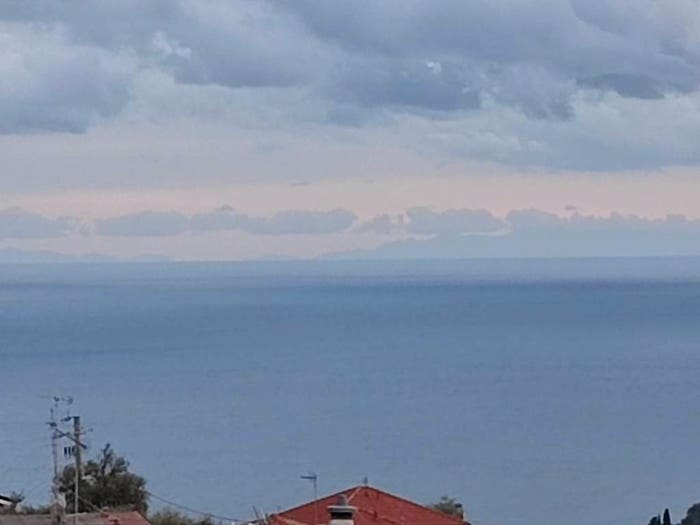 Appartamento trilocale in vendita in Via Imperia, Civezza
