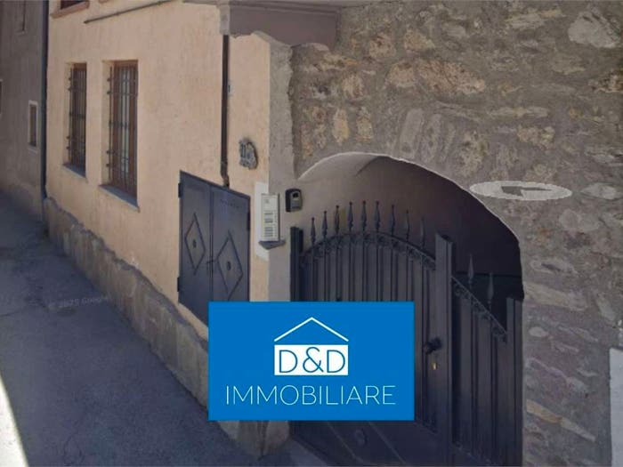 Appartamento quadrilocale in vendita in Via della Cappella, Centro, Oulx