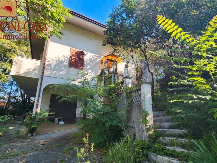 Casa con 6 locali in vendita in venezian, Centro, Sagrado