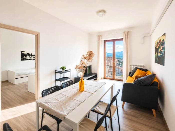 Appartamento con 6 locali in vendita in Via San Rocco, Centro, Portoferraio