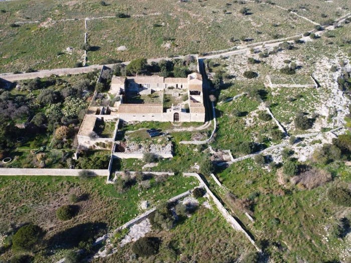 Casa con 6 locali in vendita in VIALE DELLE INDUSTRIE, Marina di Modica, Modica