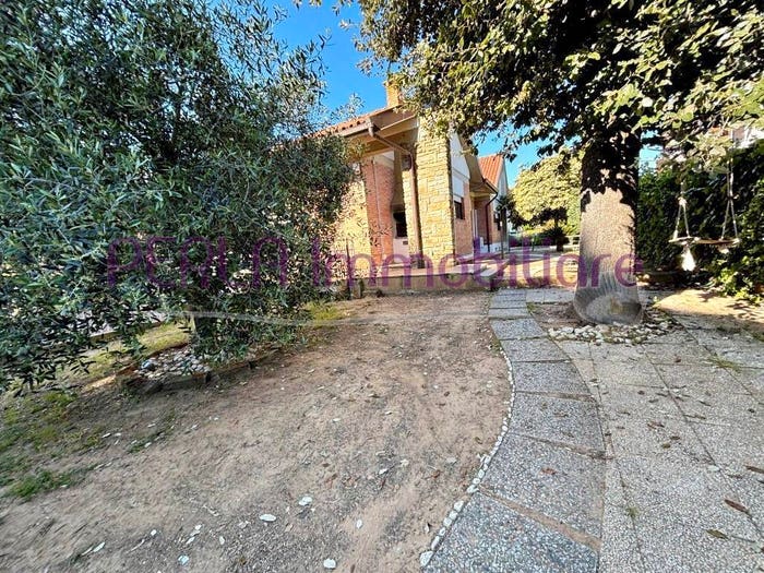 Casa con 6 locali in vendita in Cassarello Senzuno Salciaina, Follonica