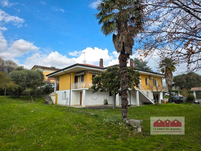 Casa con 5 locali in vendita in Via Tiepolo, Aviano Castello, Aviano