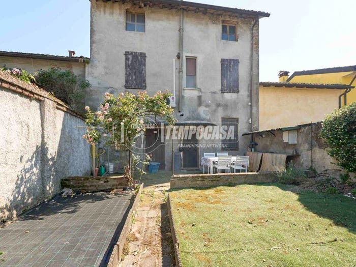 Casa con 5 locali in vendita in Vicolo San Martino, Scandolara Ripa d'Oglio