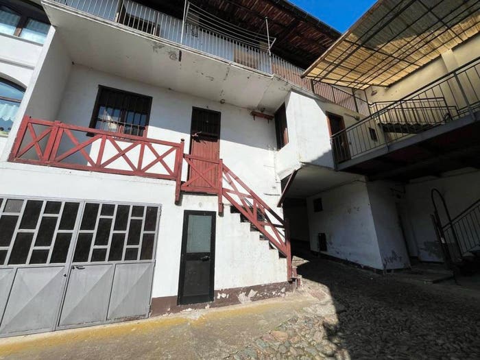 Casa bilocale in vendita in Vittorio veneto, Centro, Lessolo