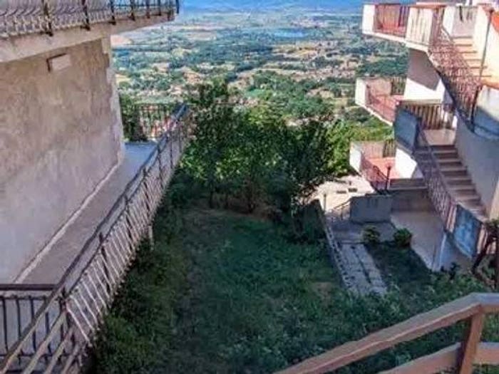 Appartamento quadrilocale in vendita in Via Dante Alighieri No Number, Centro, Poggio Bustone
