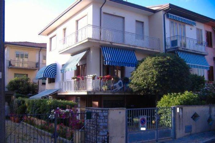 Casa con 6 locali in vendita in Camaiore Paese, Camaiore
