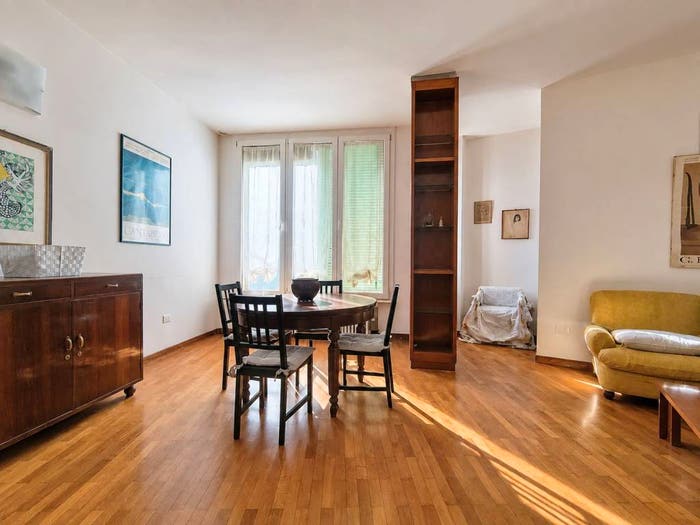Appartamento con 5 locali in vendita in Viale Camillo Benso di Cavour, Centro Storico, Ferrara