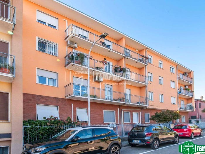 Appartamento trilocale in vendita in Via Ticino, Centro, Cerro Maggiore