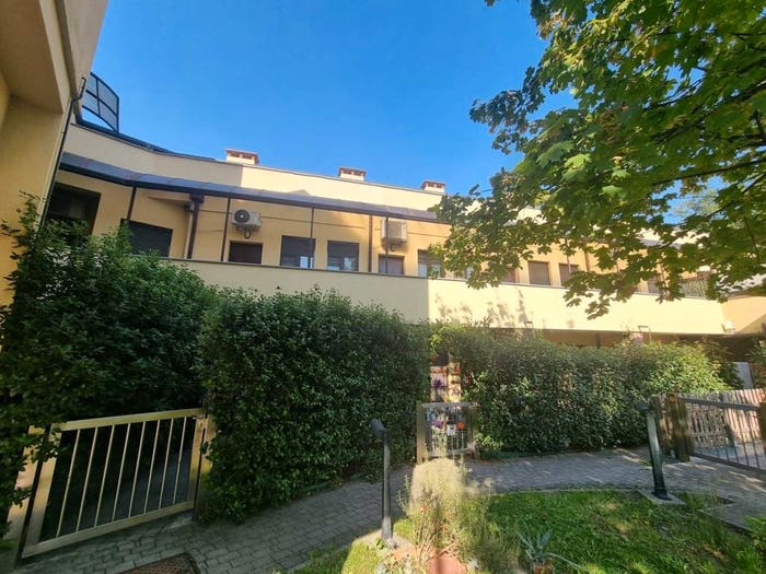 Appartamento bilocale in vendita in Via del Laghetto, Limbiate