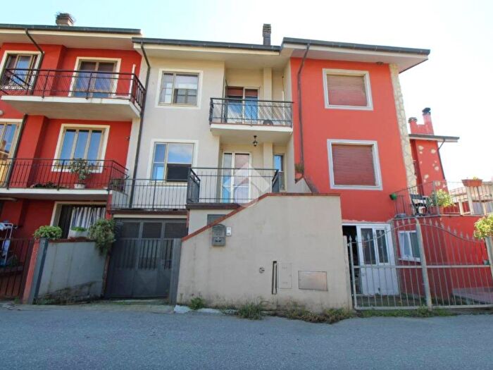 Casa quadrilocale in vendita in Via Pozzarello, Pozzarello, Monsummano Terme