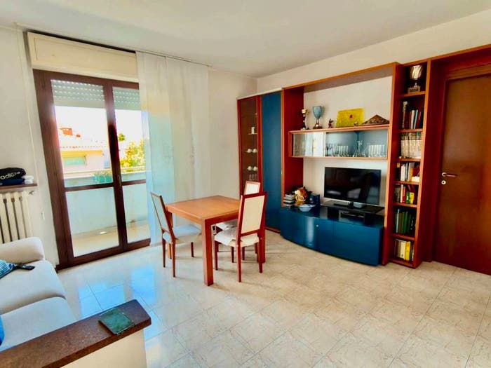 Appartamento trilocale in vendita in via Fabio Filzi, Arnate, Gallarate