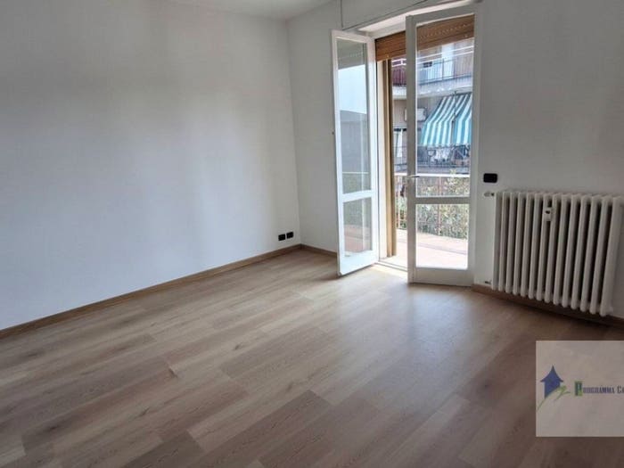 Appartamento trilocale in vendita in Via Eugenio Villoresi, Turbigo