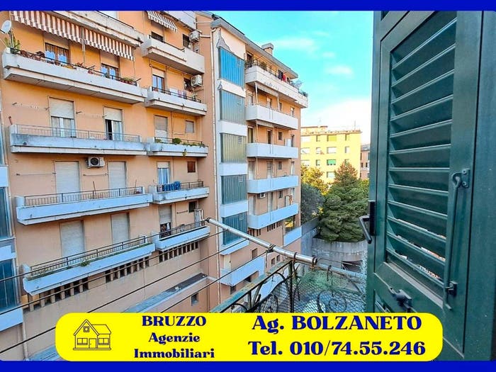 Appartamento trilocale in vendita in Via Pasquale Pastorino, Bolzaneto, Genova