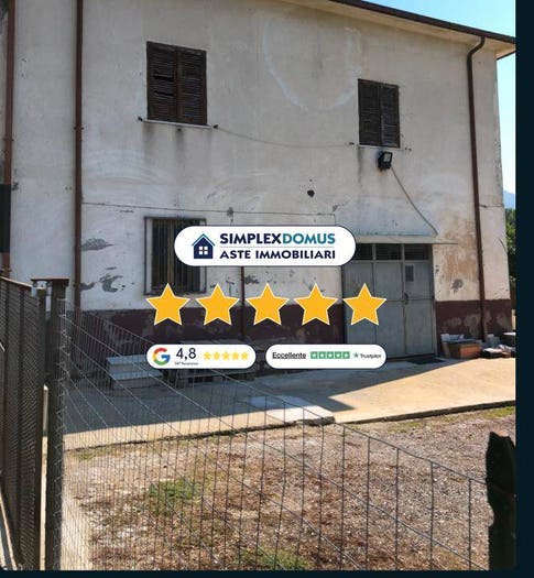 Appartamento con 6 locali in vendita in Casilina, Cervaro