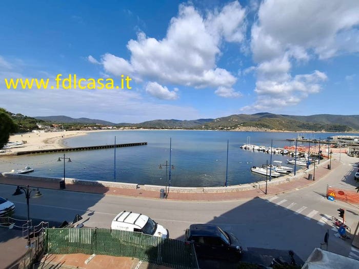 Appartamento trilocale in vendita in Via Roma, Marina Di Campo, Campo nell'Elba