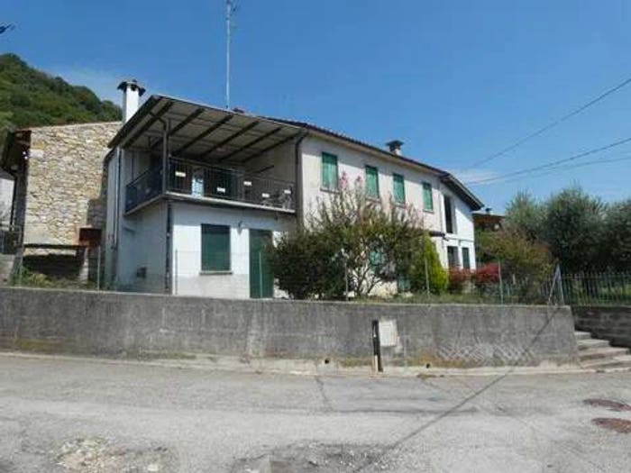 Casa con 5 locali in vendita in Località Introvigne, Centro, Tarzo